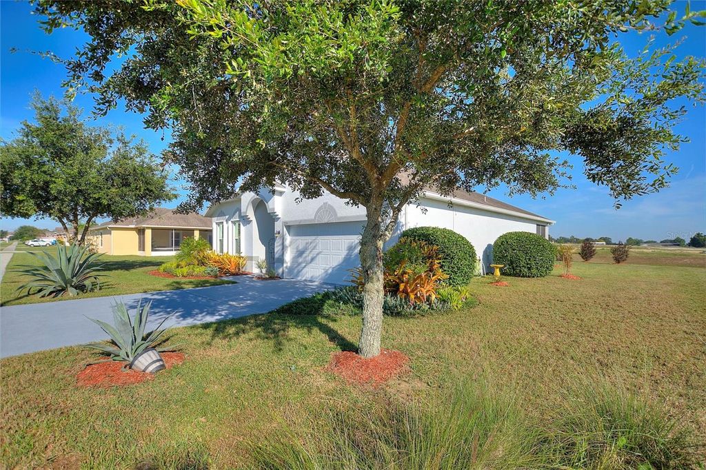 Photo of 3284 Lynrock Avenue, Dundee, FL 33838 (MLS # G5102615)