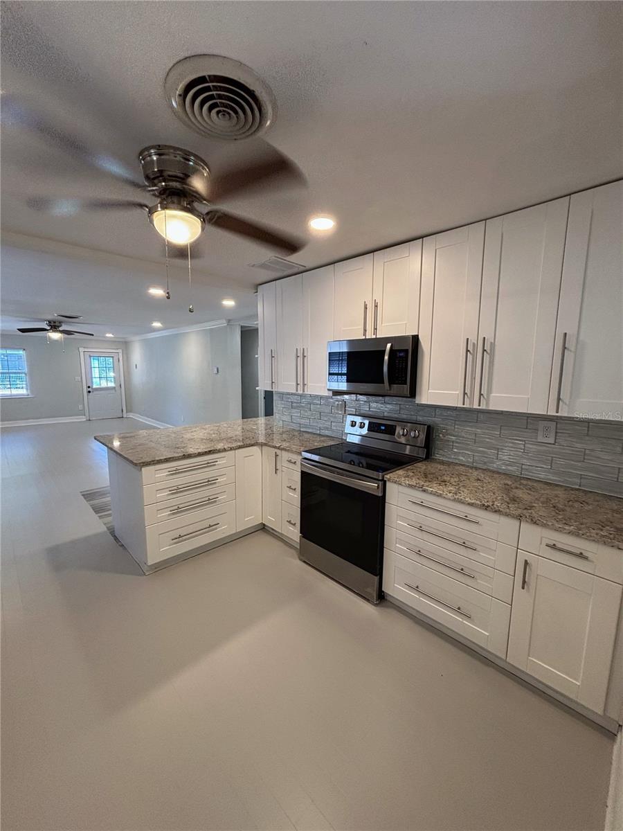 PLAZA PARK ADD CLEARWATER IMPROV CO CORR - Residential