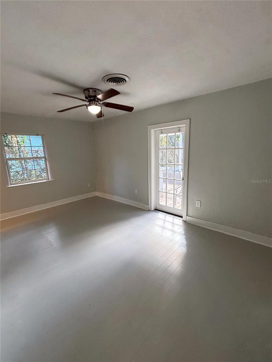 PLAZA PARK ADD CLEARWATER IMPROV CO CORR - Residential