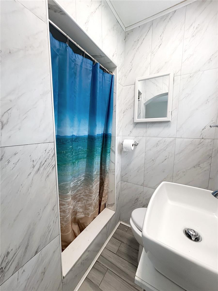 PLAZA PARK ADD CLEARWATER IMPROV CO CORR - Residential