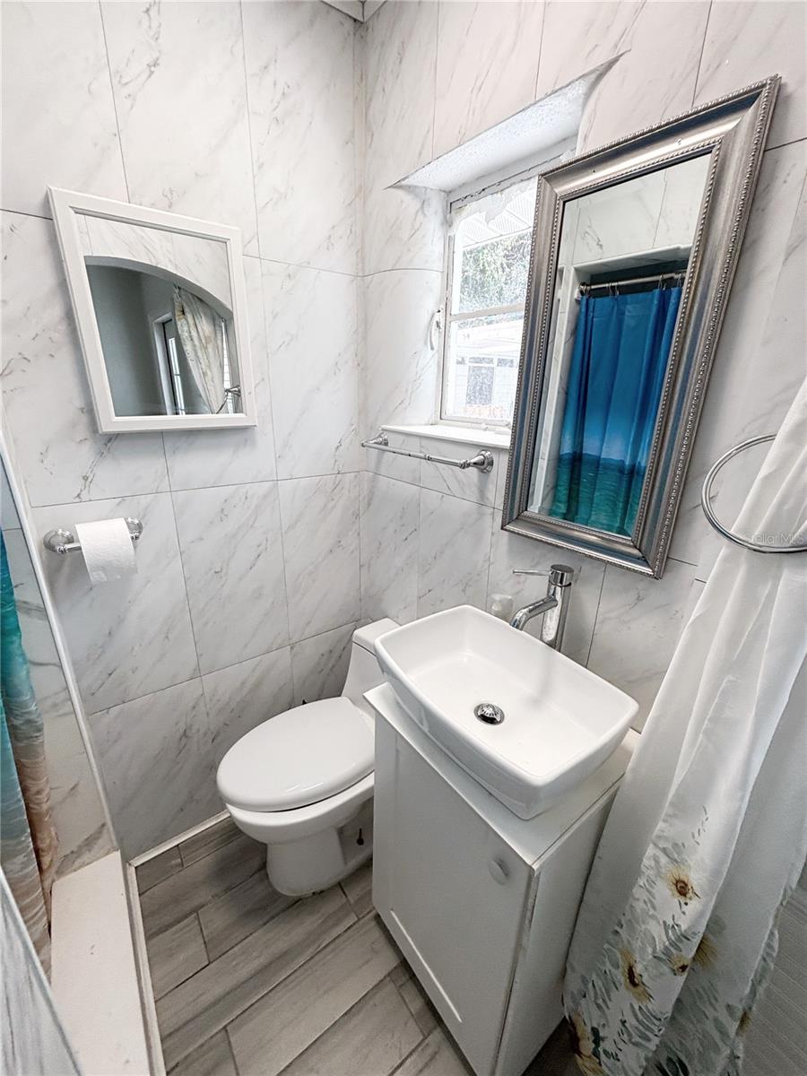 PLAZA PARK ADD CLEARWATER IMPROV CO CORR - Residential