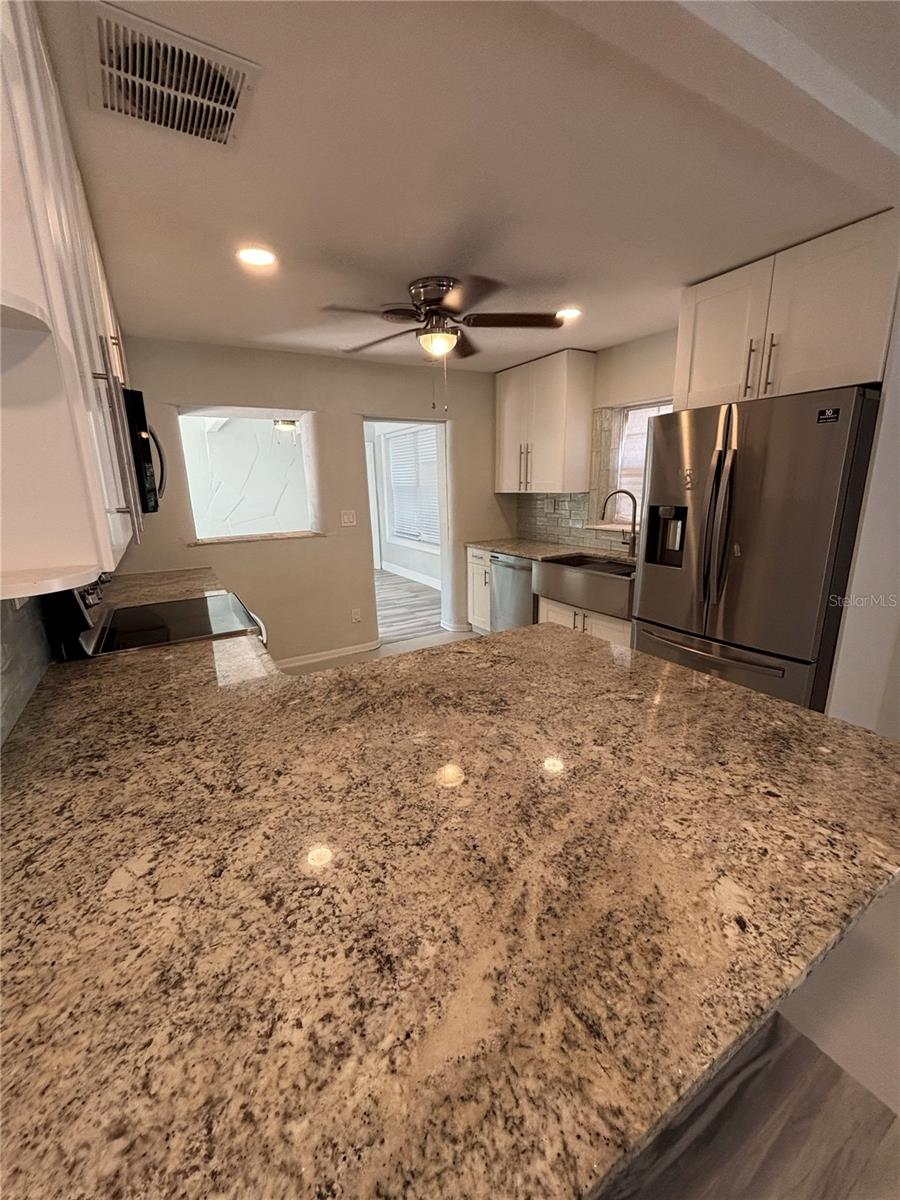 PLAZA PARK ADD CLEARWATER IMPROV CO CORR - Residential