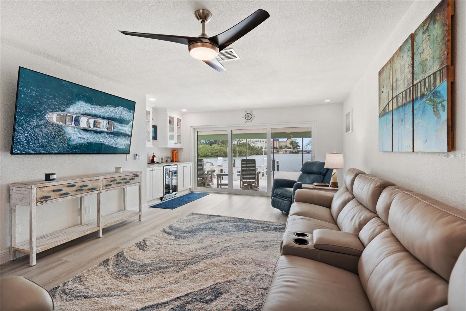 BOCA CIEGA POINT EAST - Residential