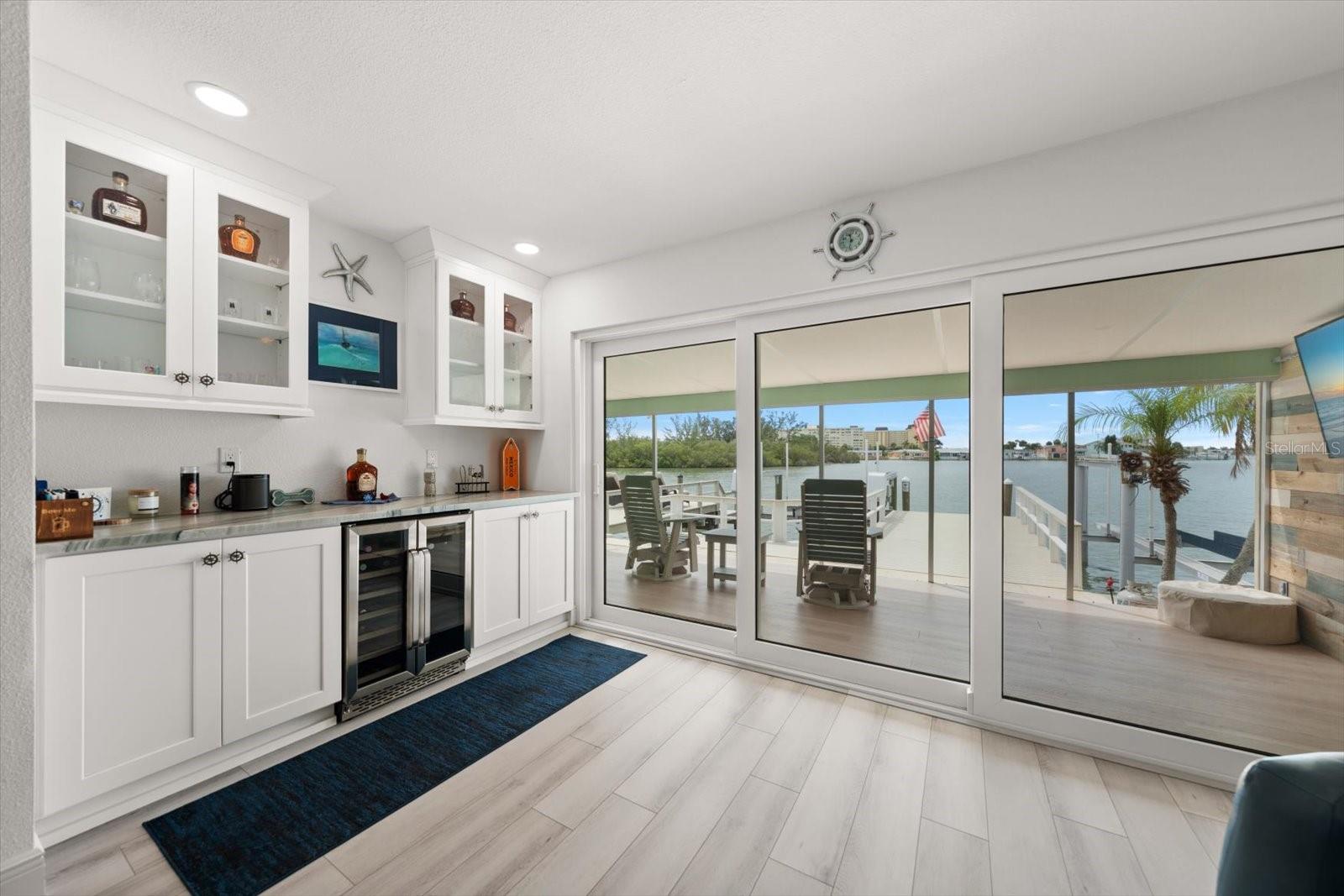 BOCA CIEGA POINT EAST - Residential