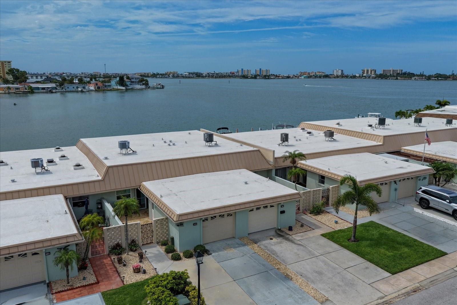 BOCA CIEGA POINT EAST - Residential