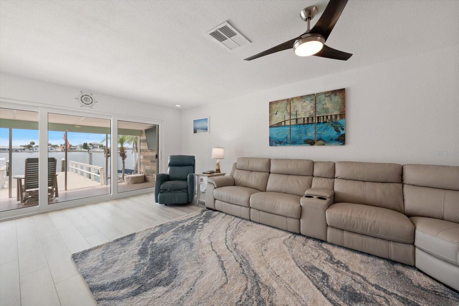 BOCA CIEGA POINT EAST - Residential