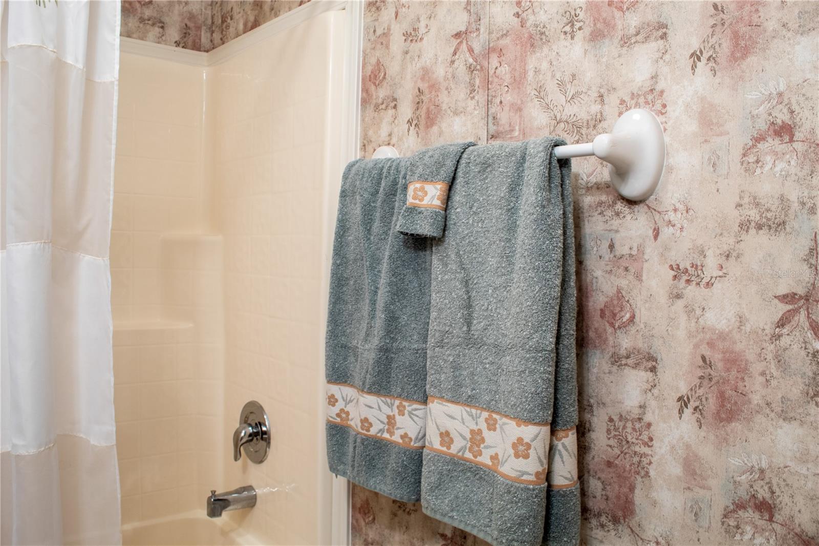 SADDLEBAG - Residential