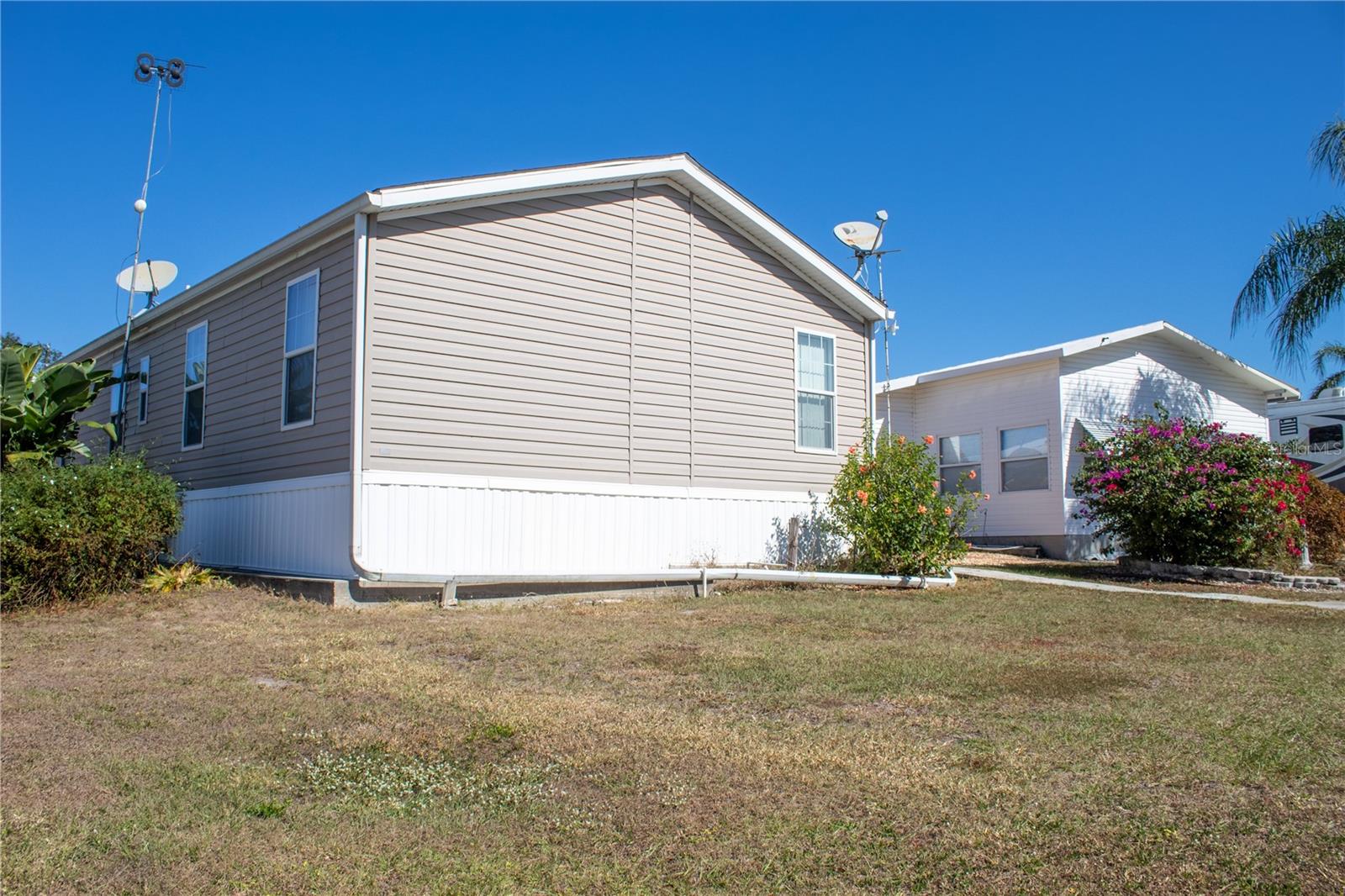 SADDLEBAG - Residential