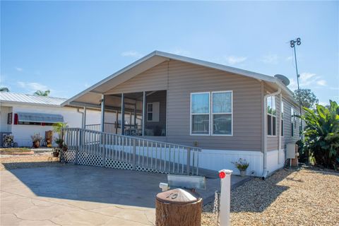 Photo of 10 Grey Fox Lane, Lake Wales, FL 33898 (MLS # K4903149)