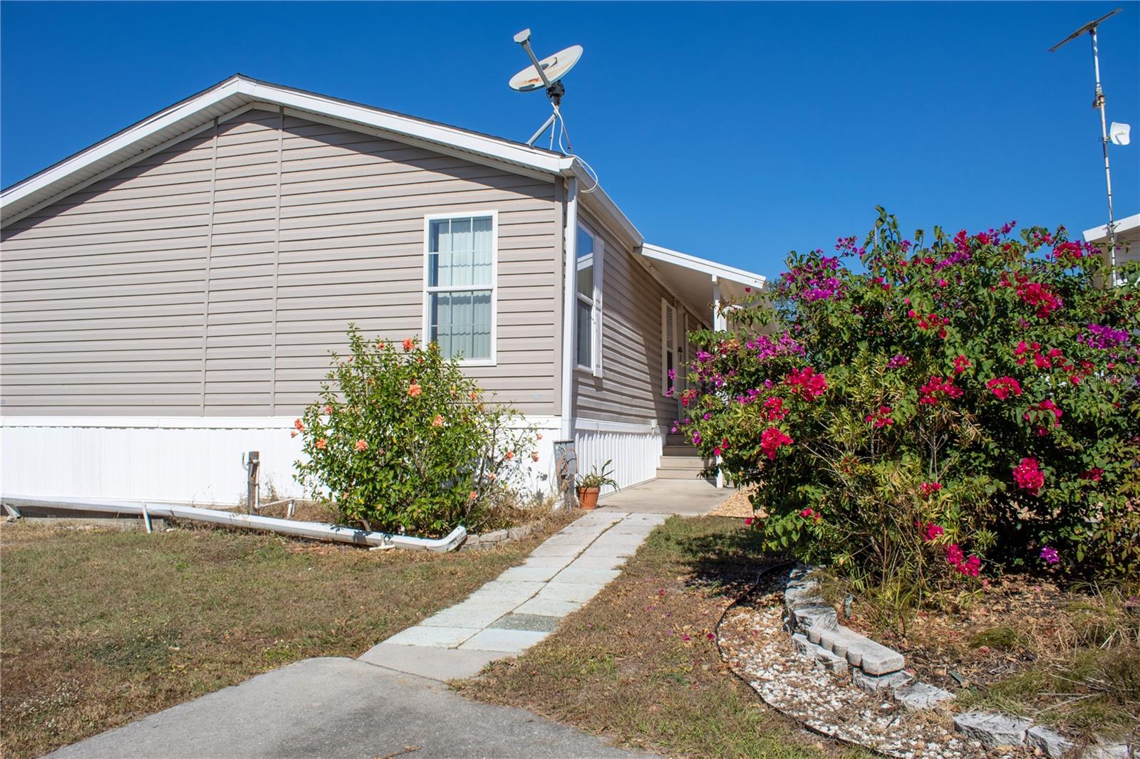 SADDLEBAG - Residential