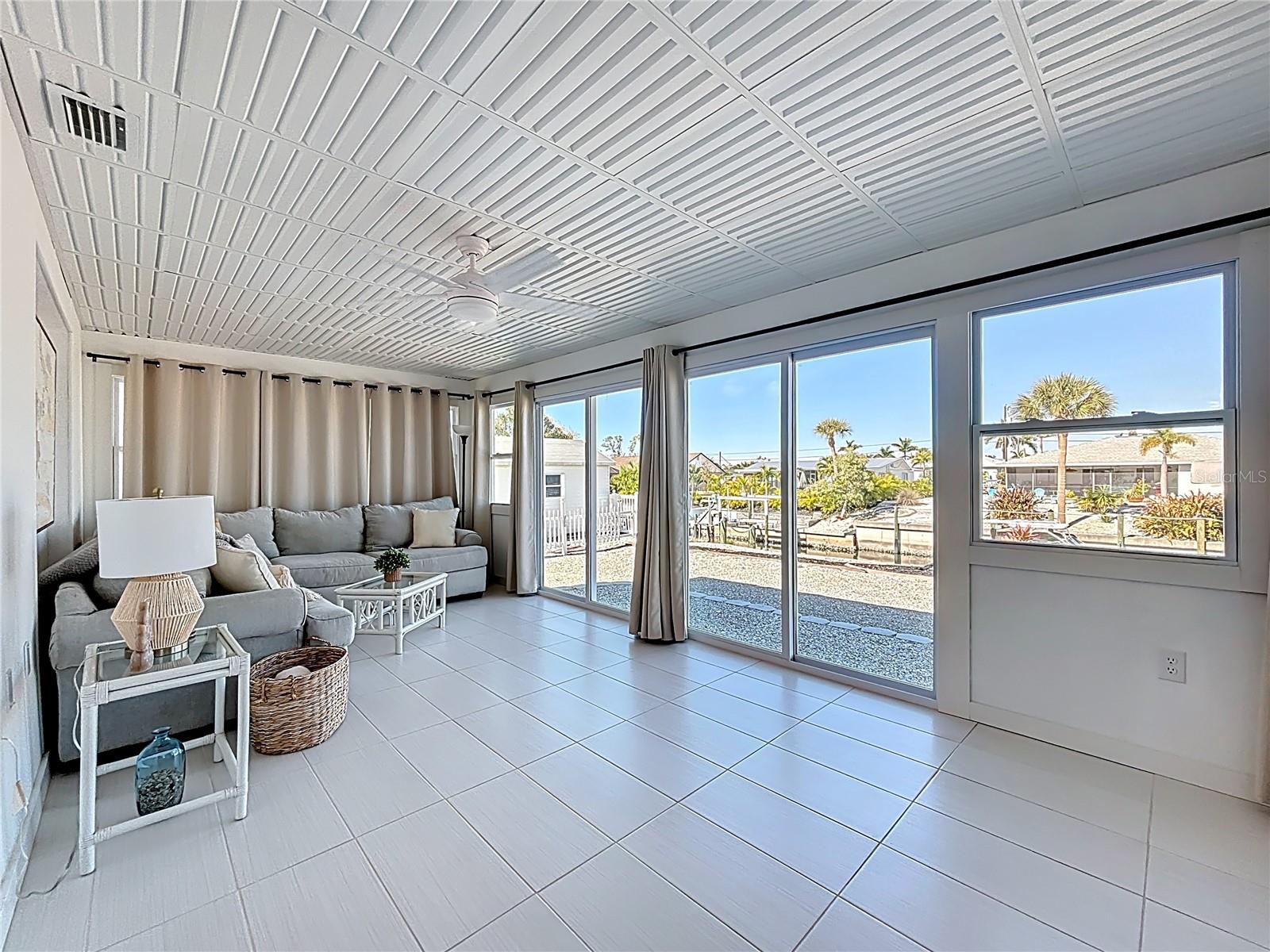 GULF AIRE 1ST ADD - Residential