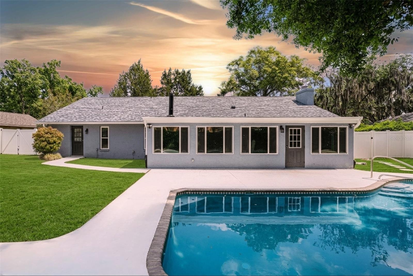 ARLINGTON - Residential