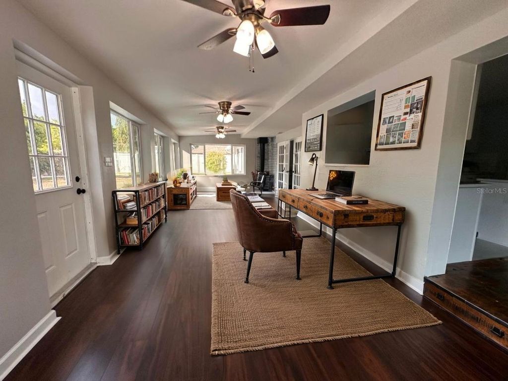 Photo of 3721 Monarch Drive, Tampa, FL 33618 (MLS # TB8489232)