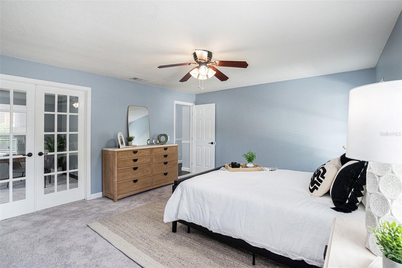 ARLINGTON - Residential