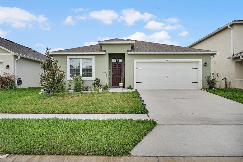 Photo of 3201 Eastgrove Terrace, Sanford, FL 32771 (MLS # O6409087)