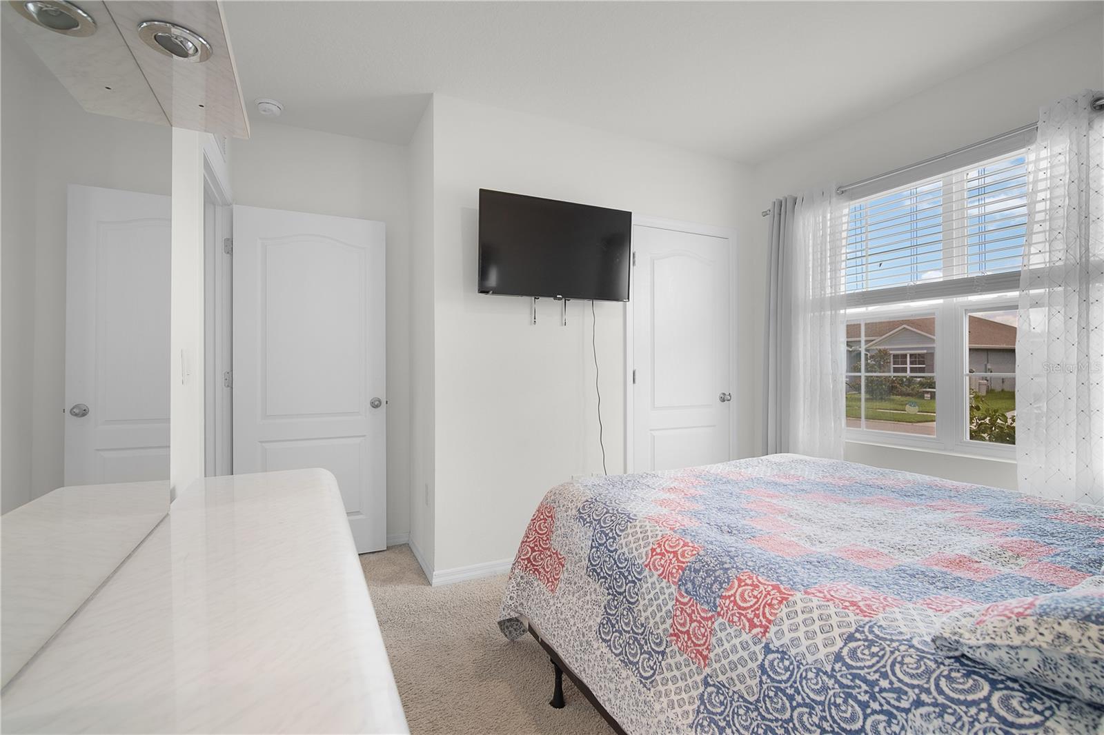 EASTGROVE - Residential