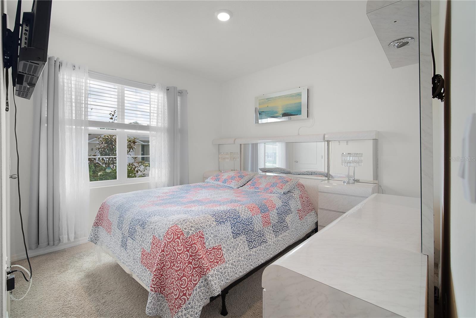 EASTGROVE - Residential