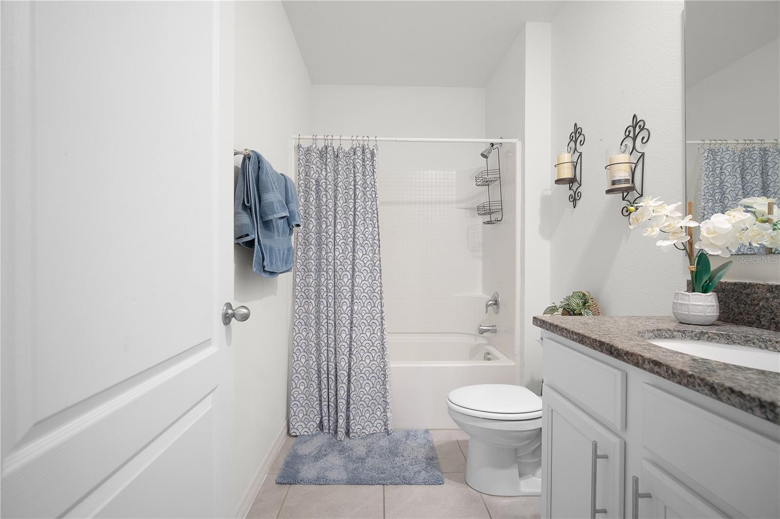 EASTGROVE - Residential