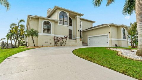 A home in APOLLO BEACH