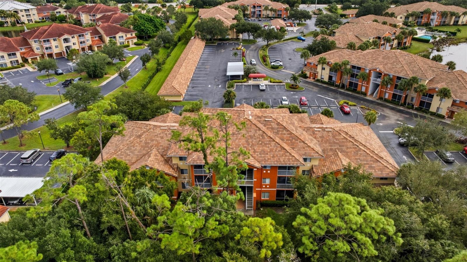 TUSCANY/GDNS CONDO - Residential