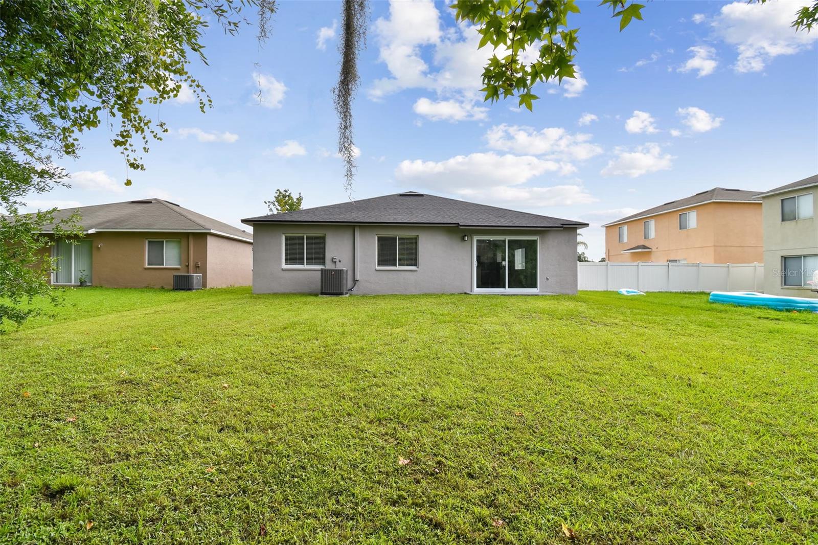 CHAPEL PINES PH 02 & 1C - Residential Lease