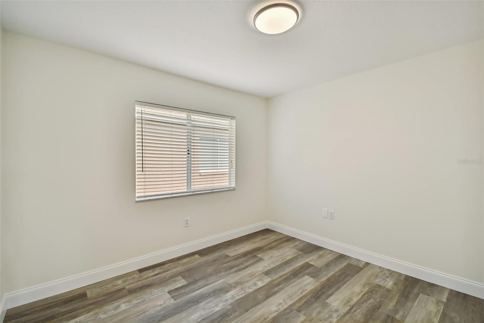 CHAPEL PINES PH 02 & 1C - Residential Lease