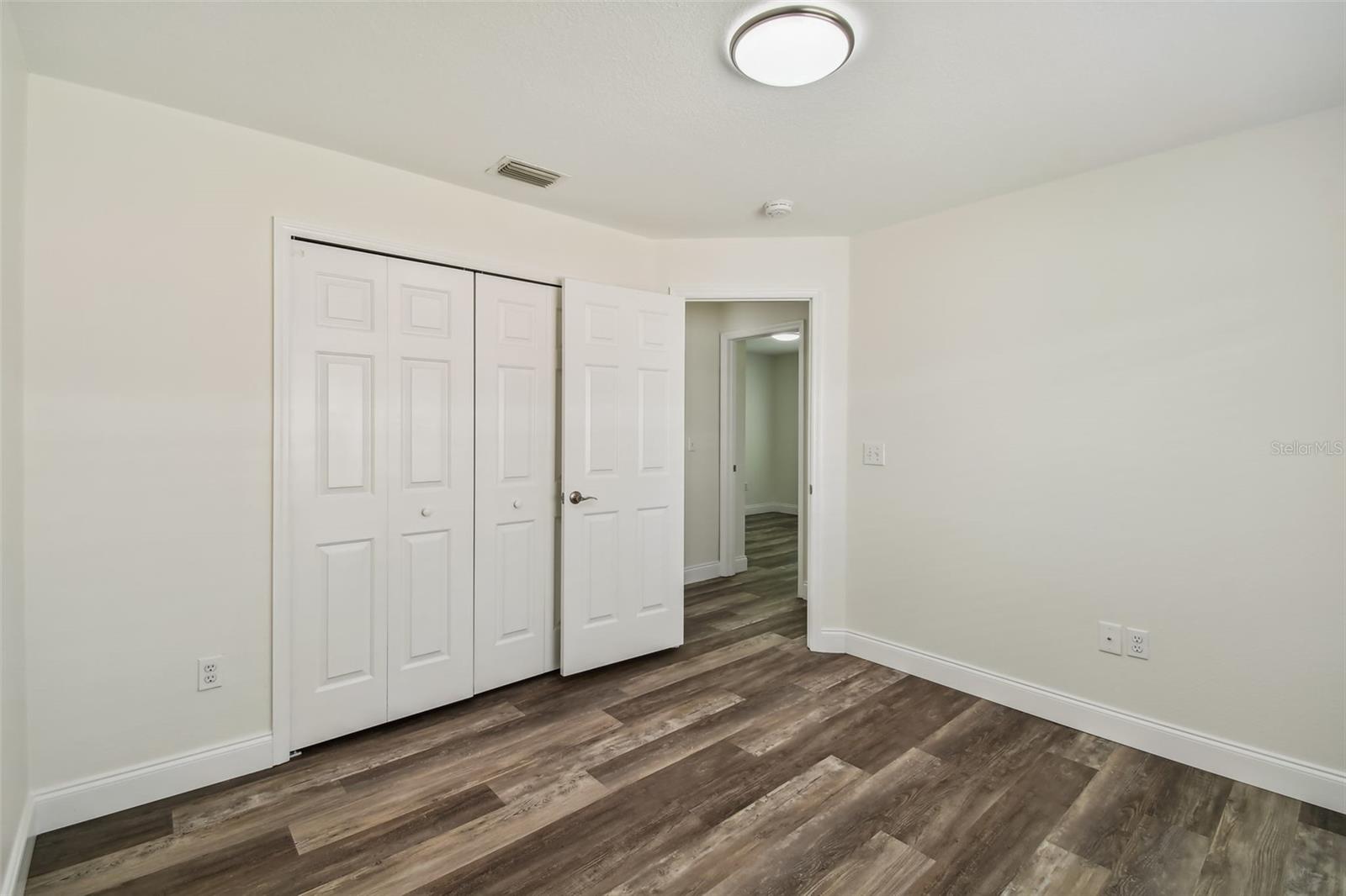 CHAPEL PINES PH 02 & 1C - Residential Lease