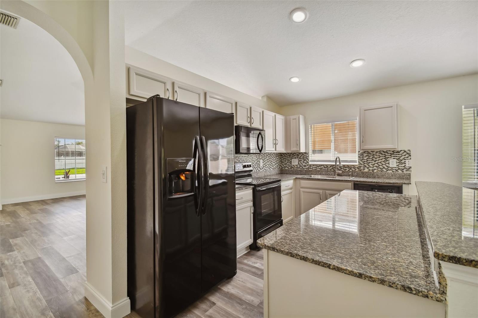 CHAPEL PINES PH 02 & 1C - Residential Lease