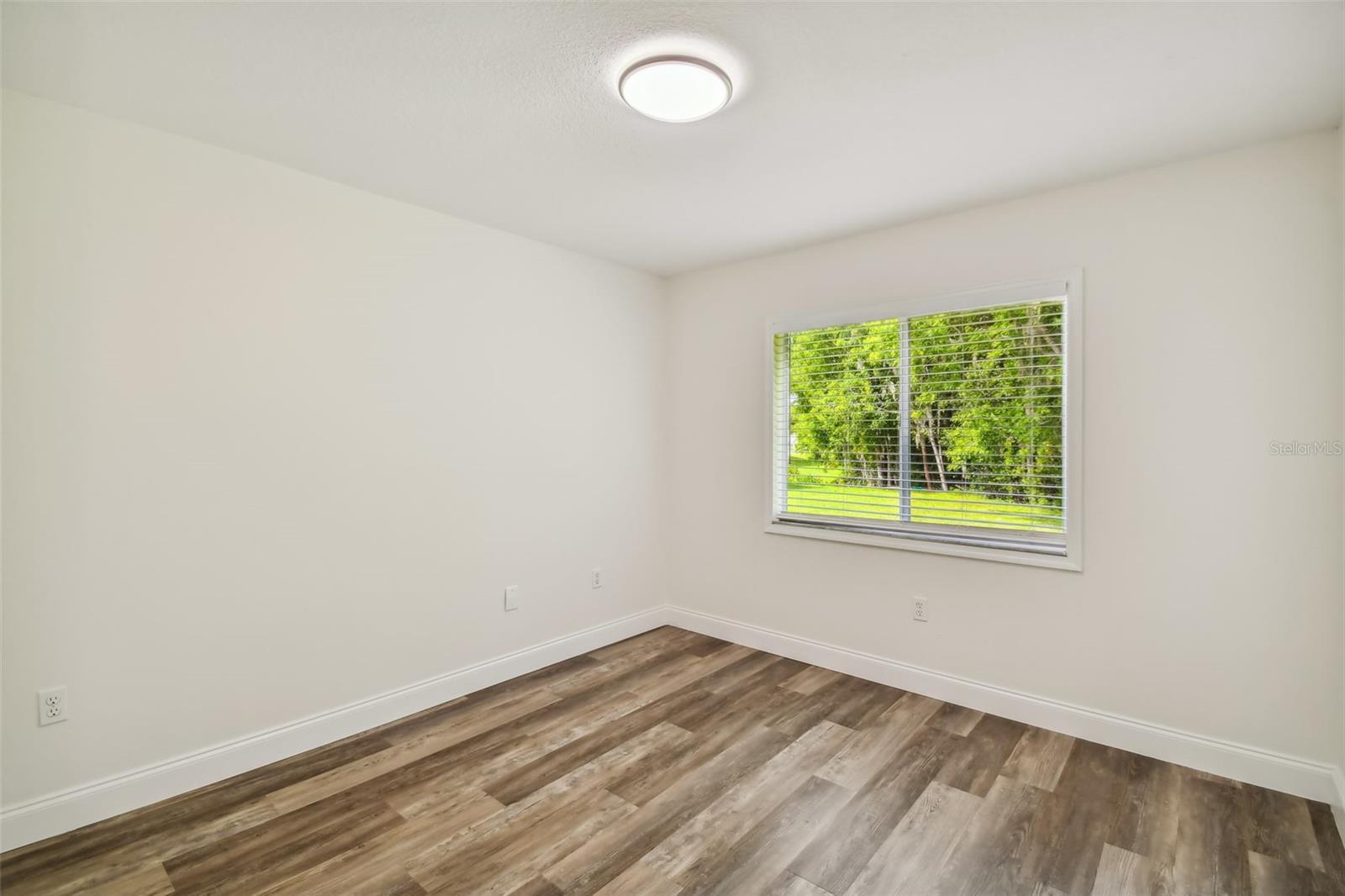 CHAPEL PINES PH 02 & 1C - Residential Lease