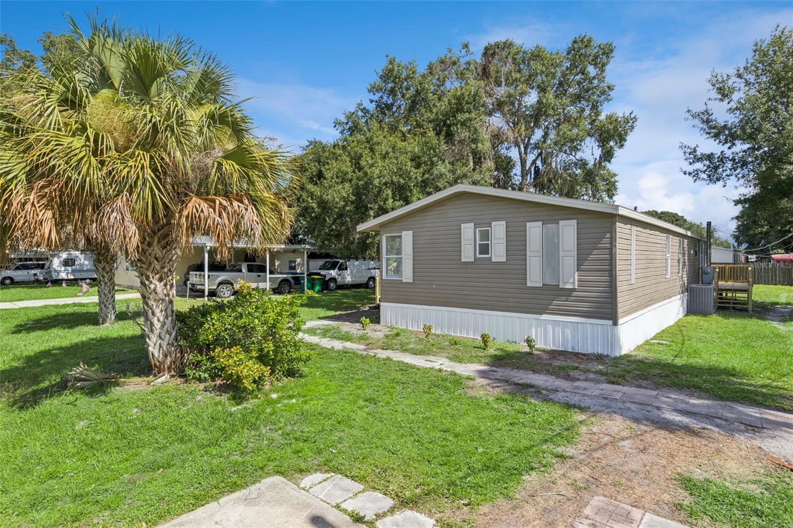 5038 CAMBRIDGE DRIVE