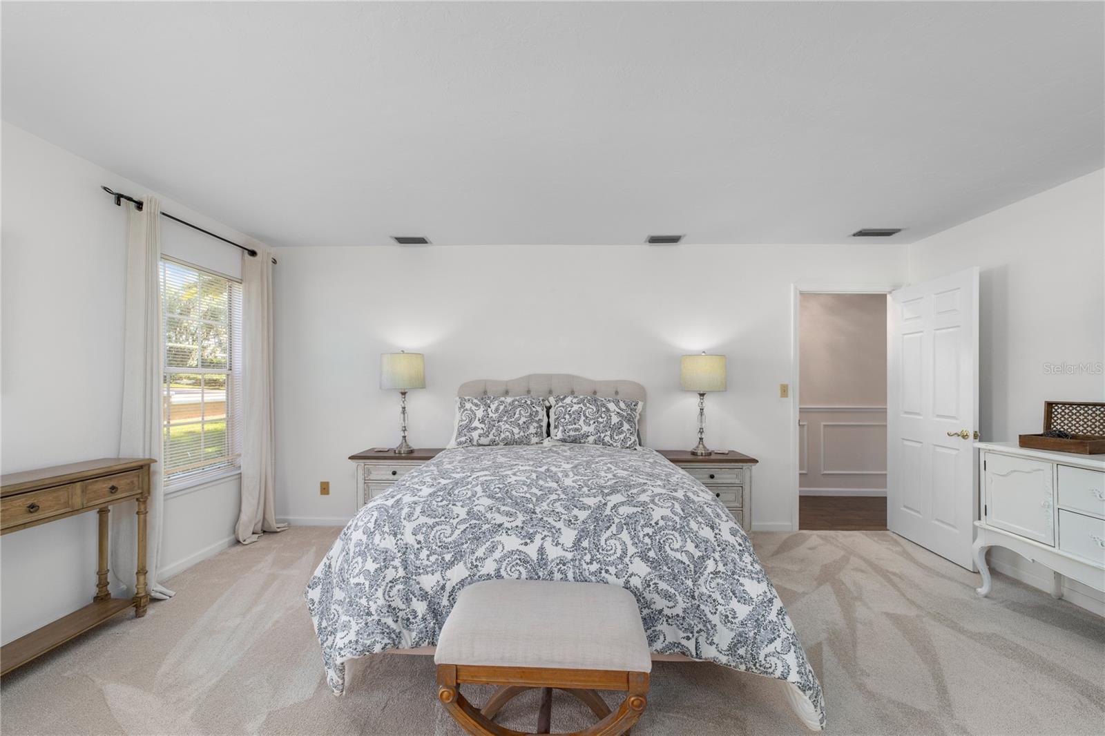 GOLDEN HILLS TURF & COUNTRY CLUB - Residential