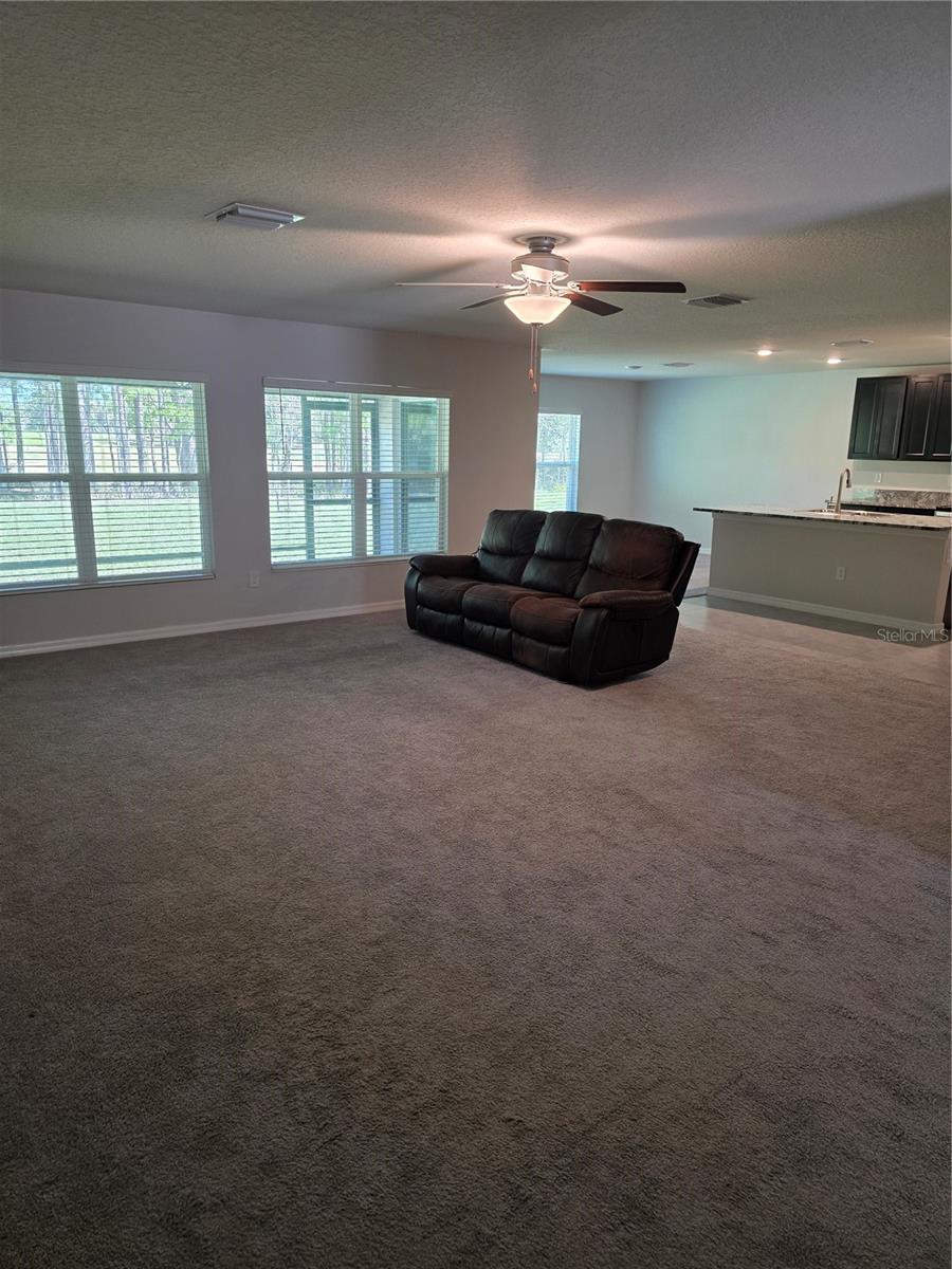 HERNANDO OAKS PH 3 - Residential