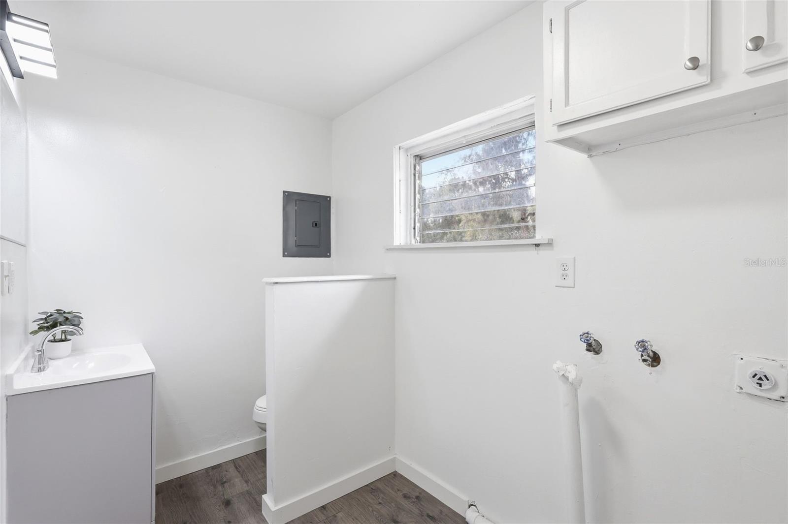 WHIDBYS - Residential