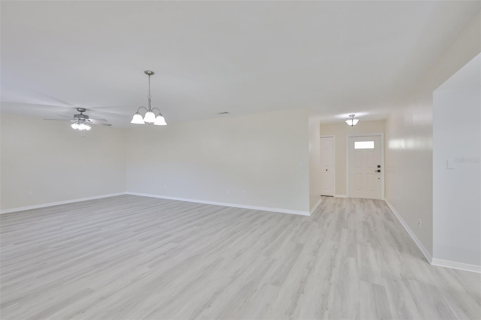 HIGHGATE B CONDO - Residential