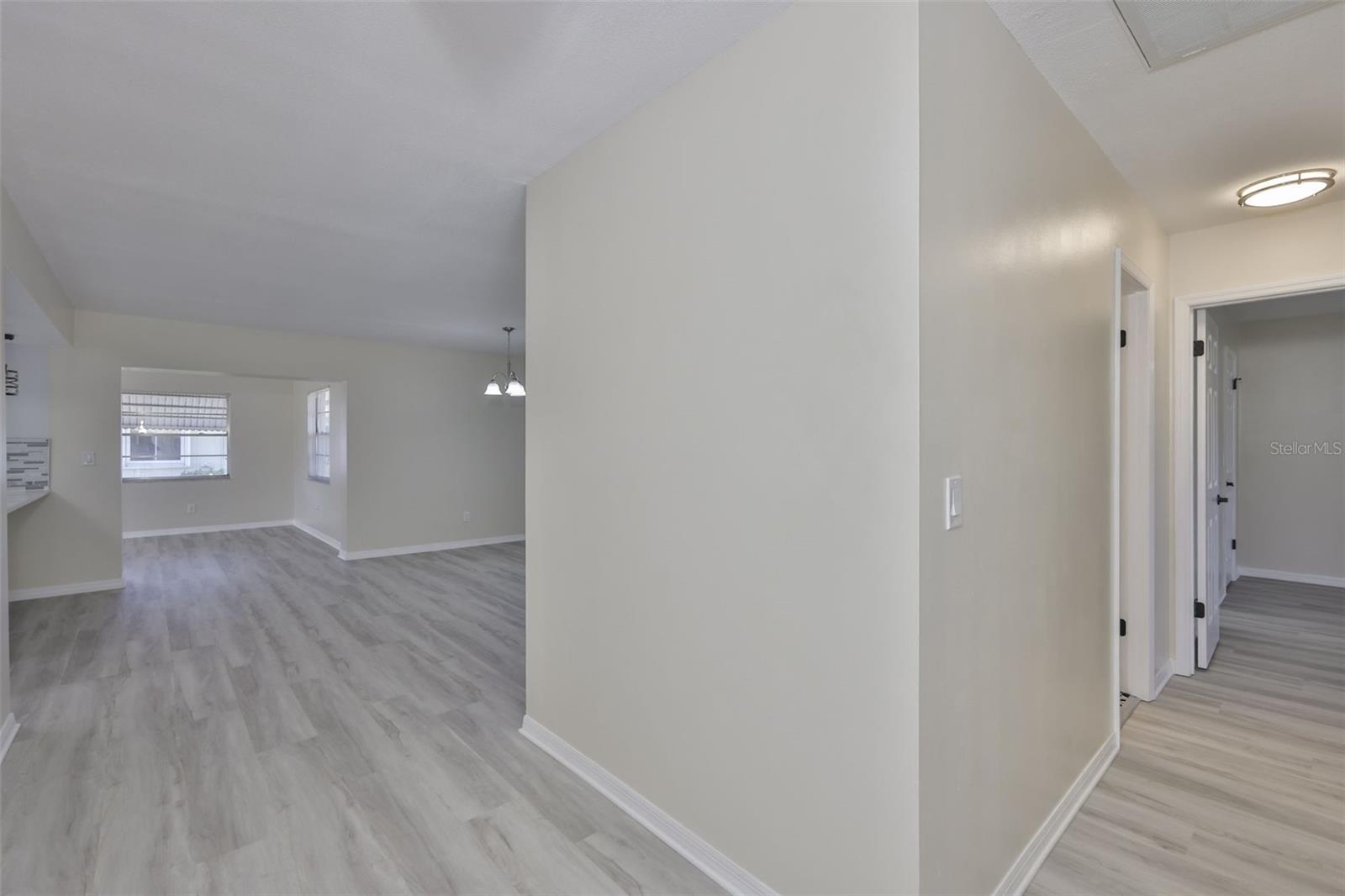 HIGHGATE B CONDO - Residential