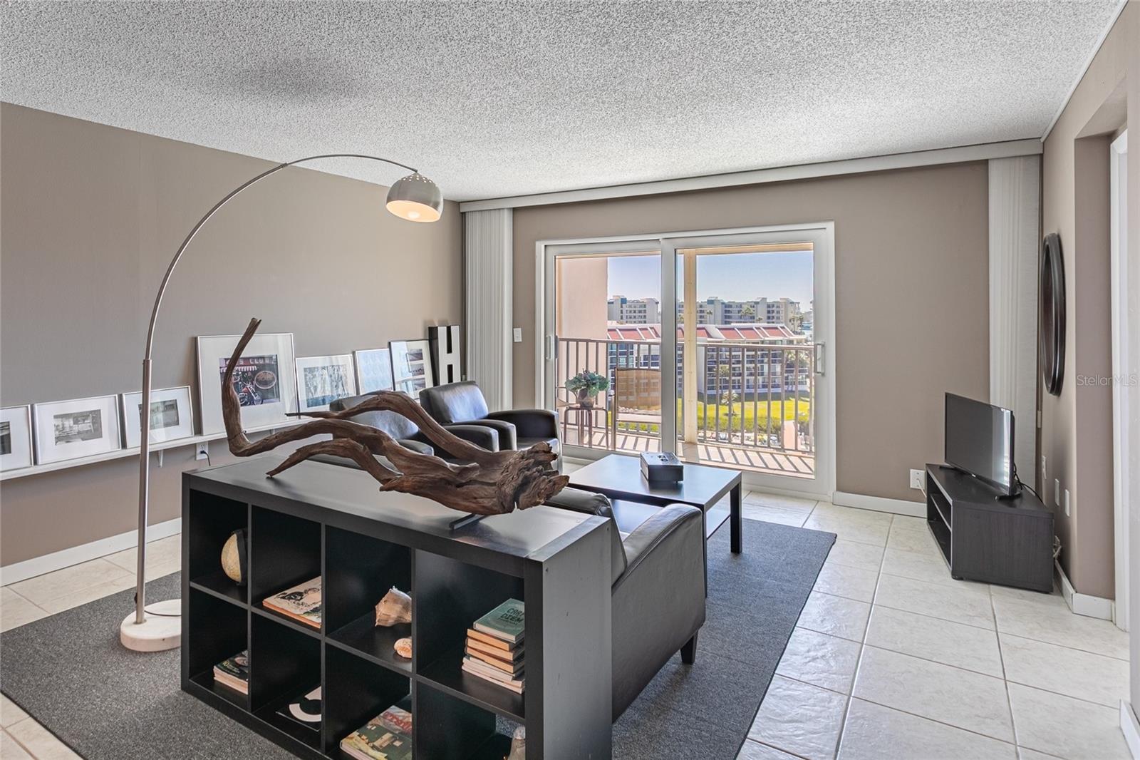 BAY ISLAND GROUP 14 - Residential