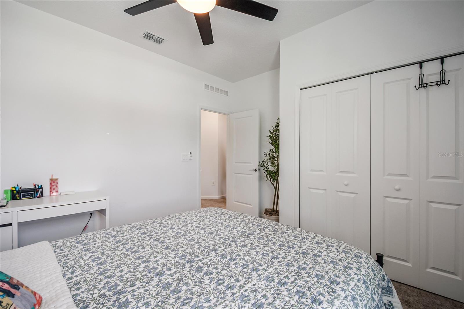 RHETTS RDG - Residential