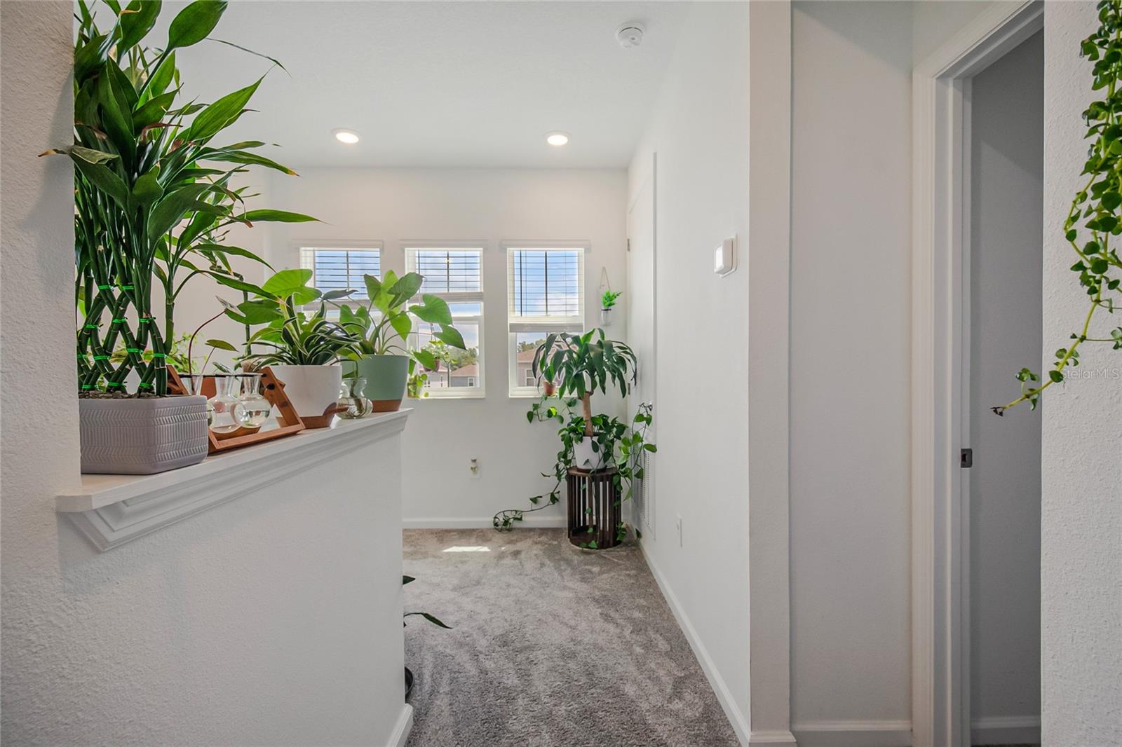 RHETTS RDG - Residential