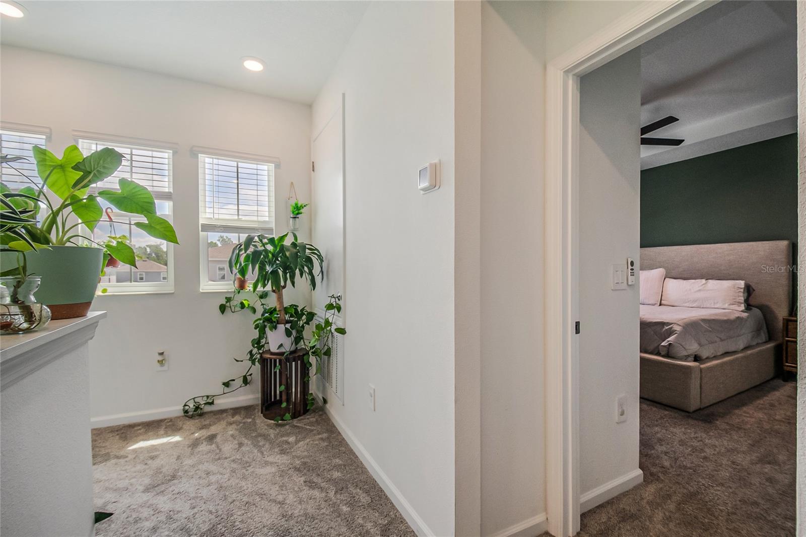 RHETTS RDG - Residential