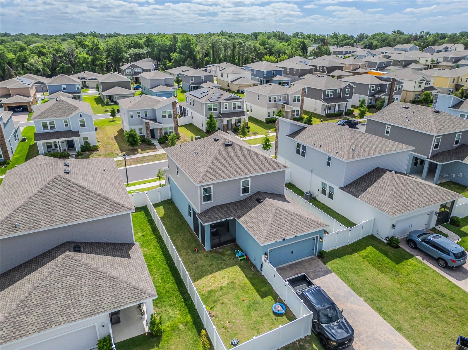 RHETTS RDG - Residential