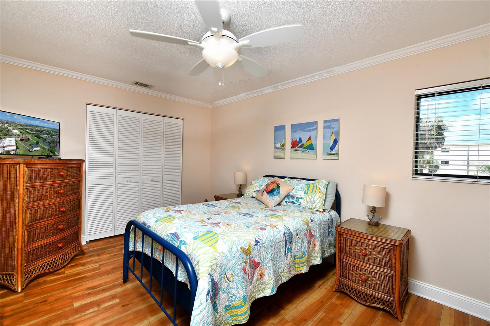 SPINNAKER CLUB CONDO - Residential