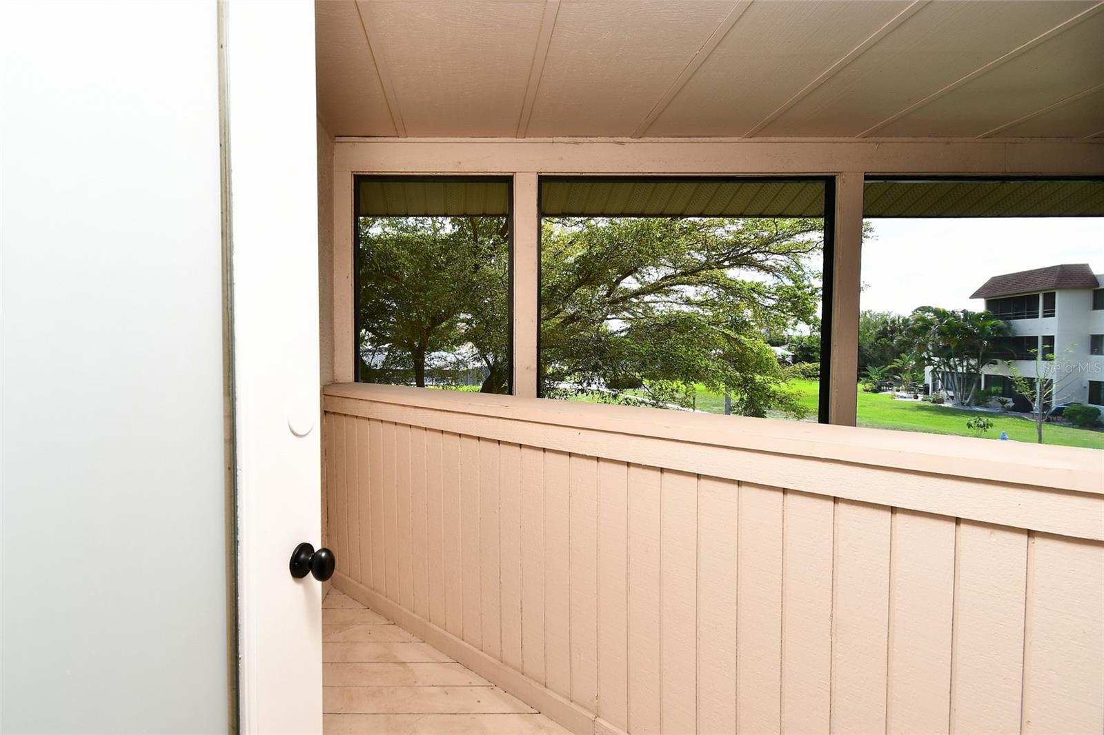 SPINNAKER CLUB CONDO - Residential