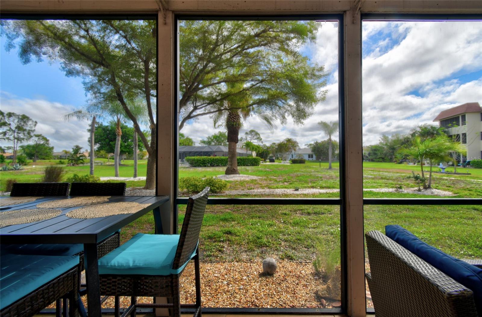 SPINNAKER CLUB CONDO - Residential