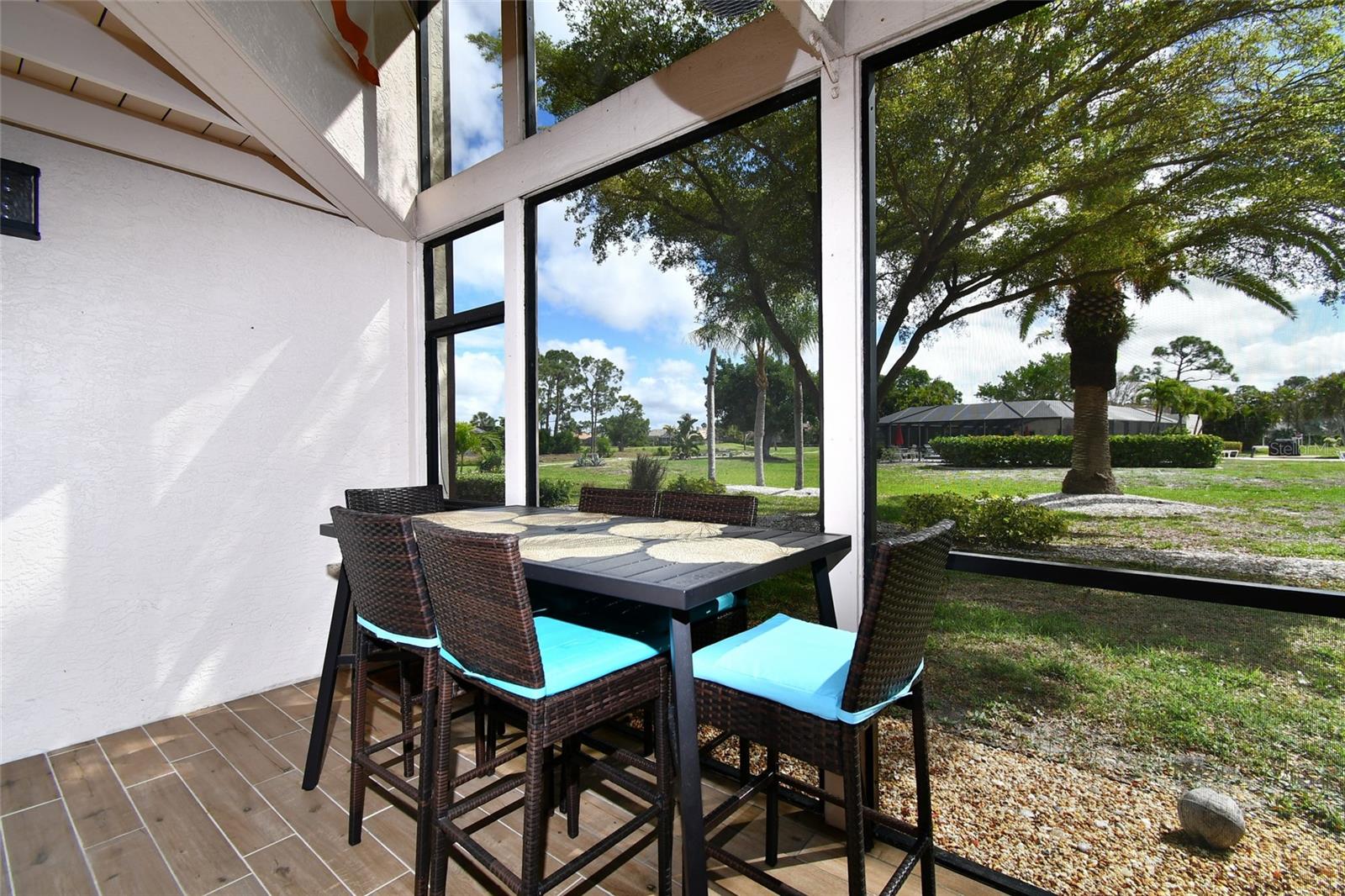 SPINNAKER CLUB CONDO - Residential