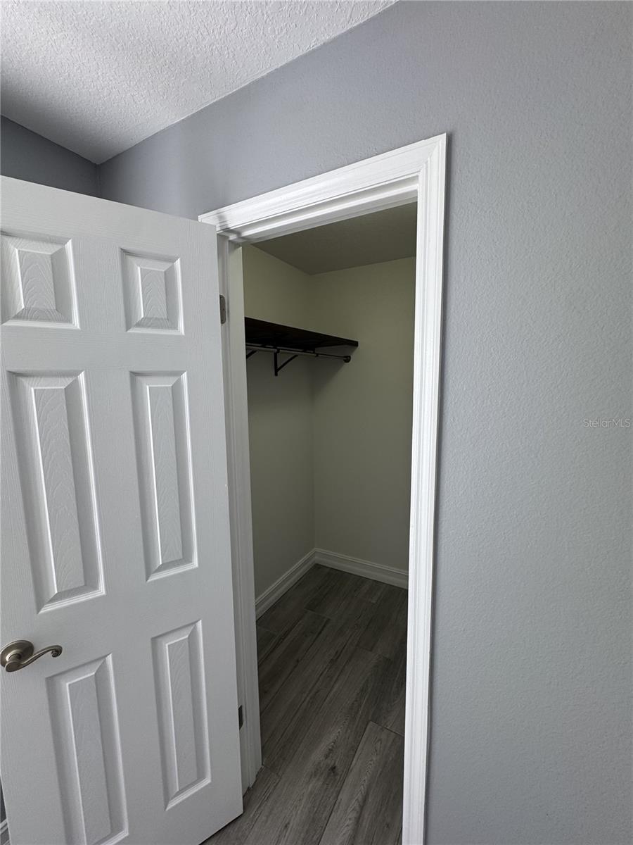 THE HIGHLANDS AT HUNTERS GREE - Residential