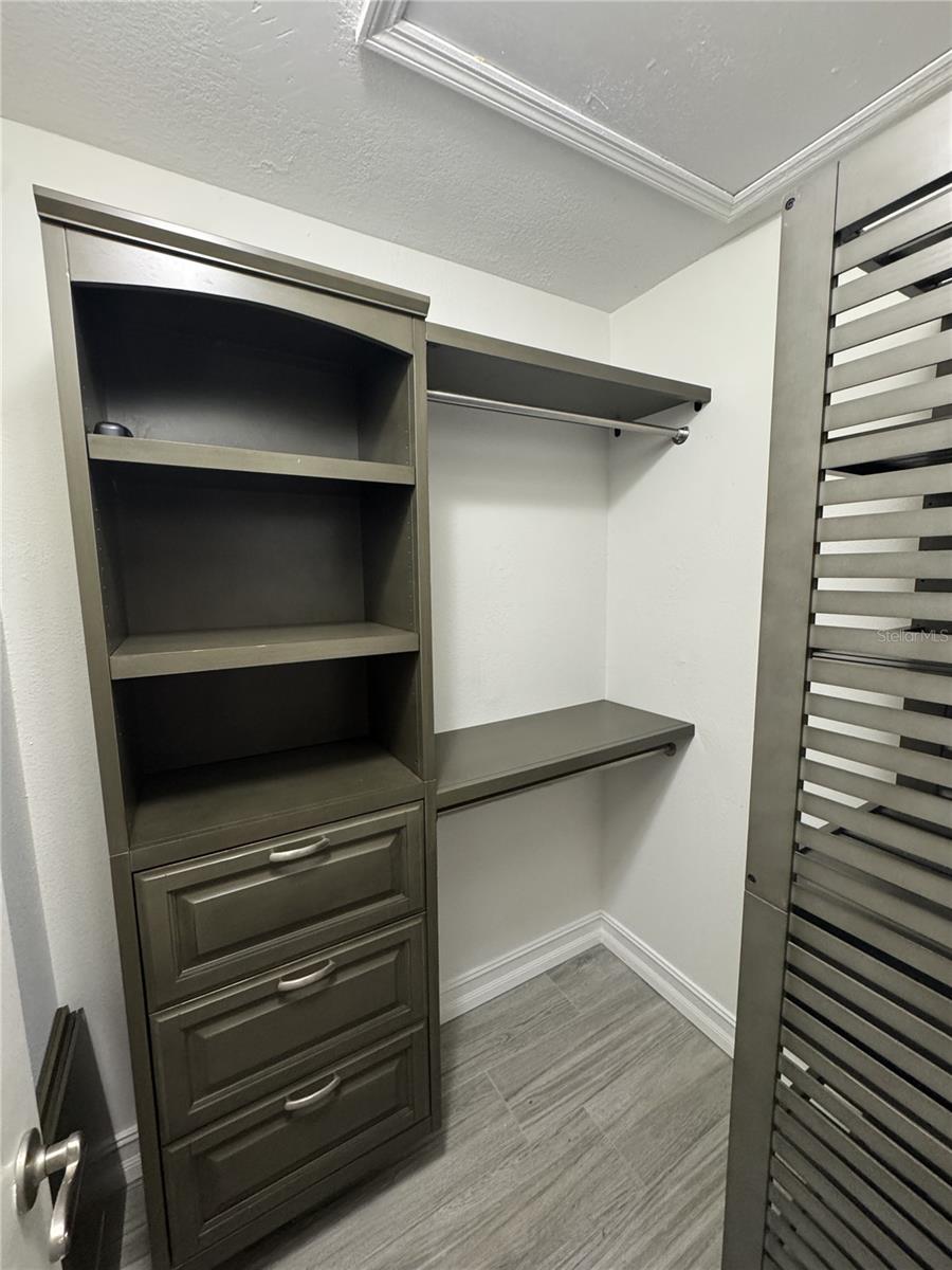 THE HIGHLANDS AT HUNTERS GREE - Residential