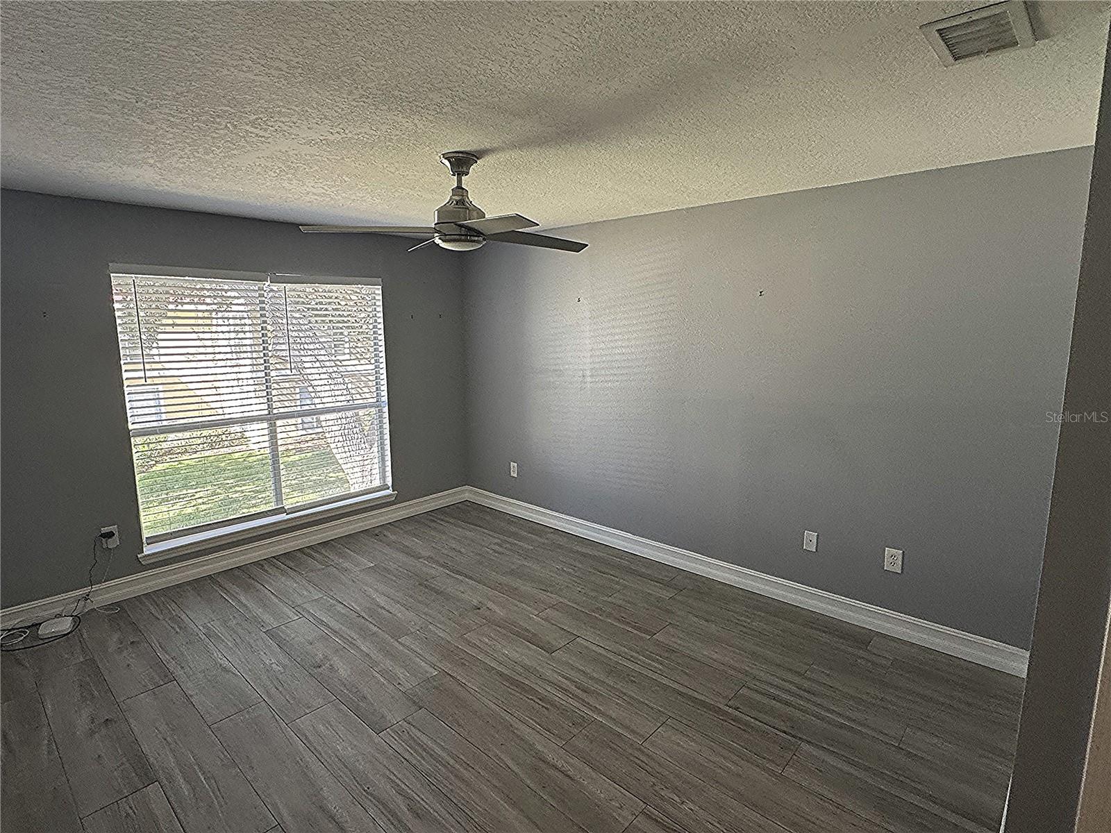 THE HIGHLANDS AT HUNTERS GREE - Residential