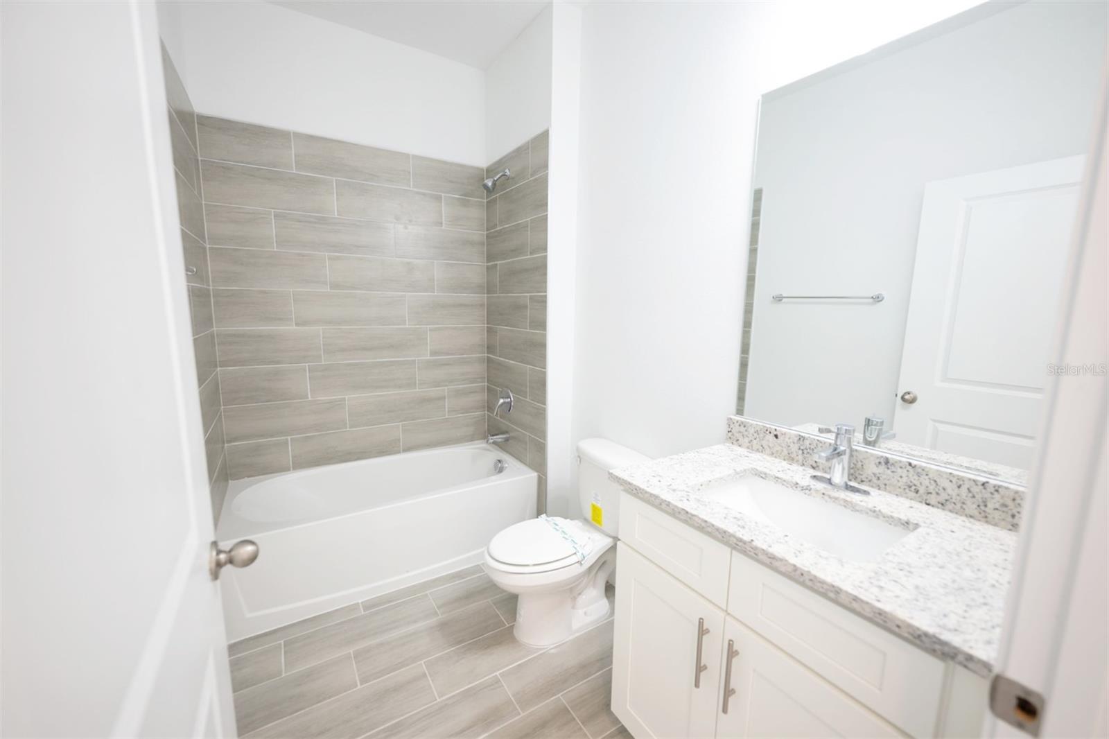 TUSCANY PRESERVE PH 03 - Residential Lease