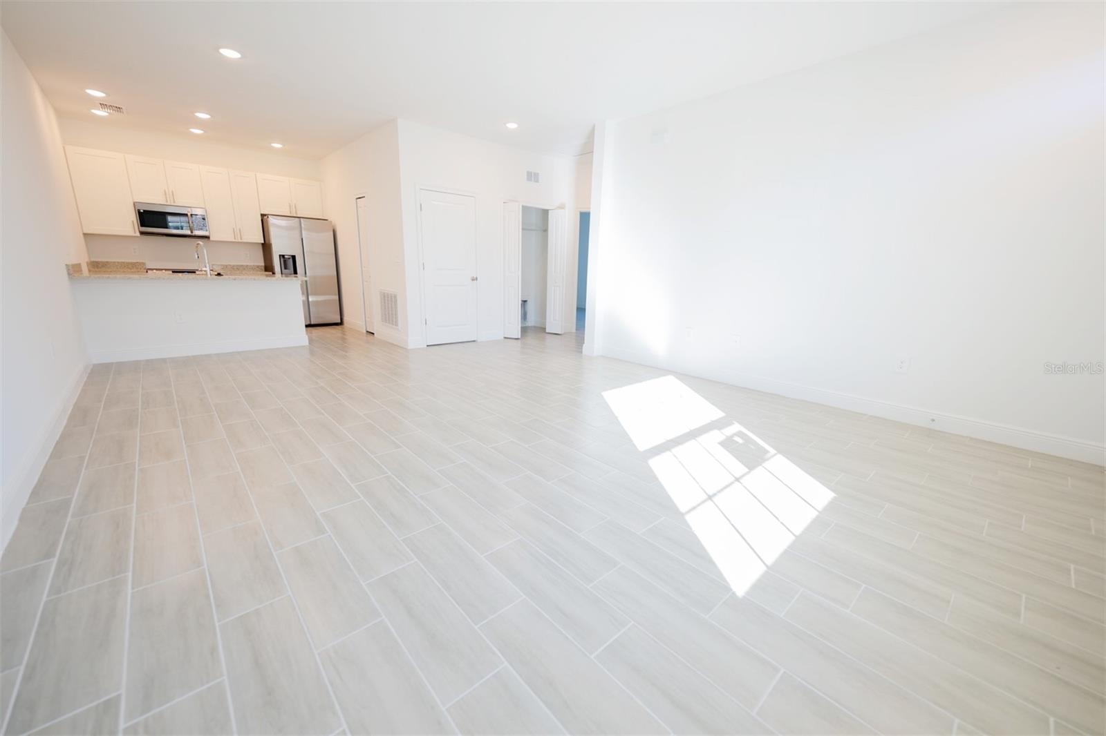 TUSCANY PRESERVE PH 03 - Residential Lease