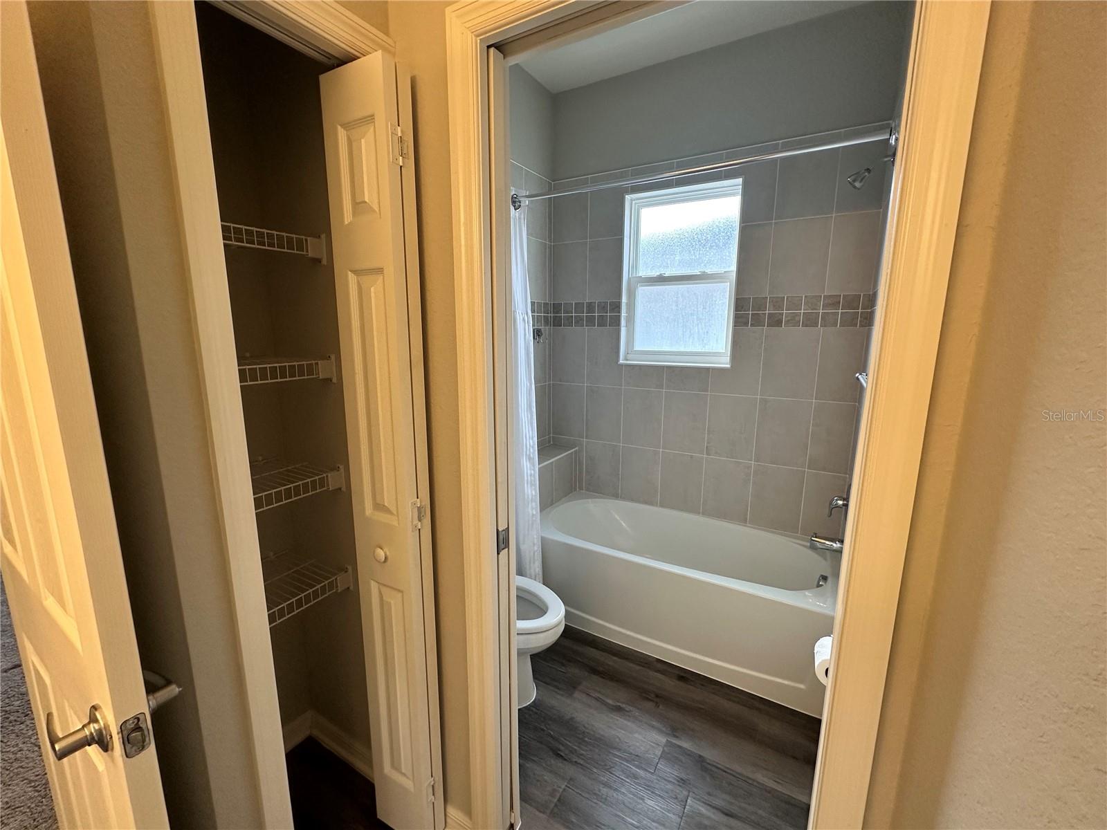 AUBURN COVE - Residential Lease